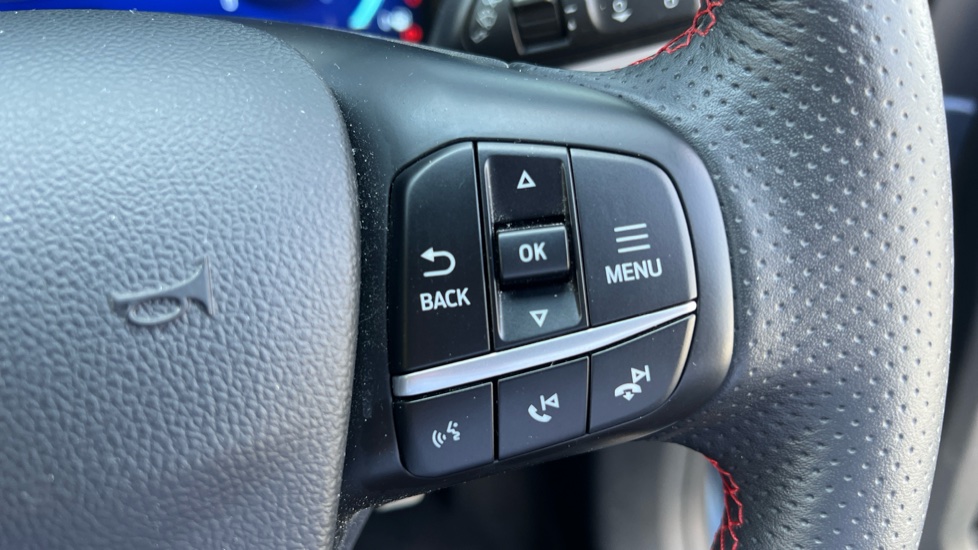 Ford Kuga 1.5 EcoBoost 150 ST-Line Edition 5dr Petrol Estate - Image 22