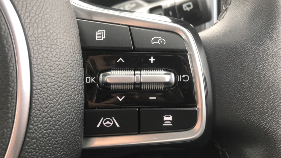 Kia Sorento 1.6 T-GDi HEV 2 5dr Auto Hybrid Station Wagon - Image 33