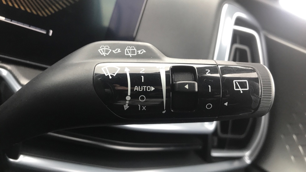 Kia Sorento 1.6 T-GDi HEV 2 5dr Auto Hybrid Station Wagon - Image 35