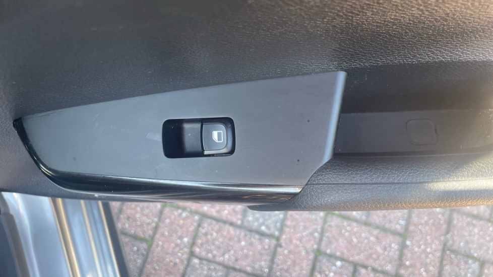 Kia Picanto 1.2 GT-line S 5dr Petrol Hatchback - Image 41