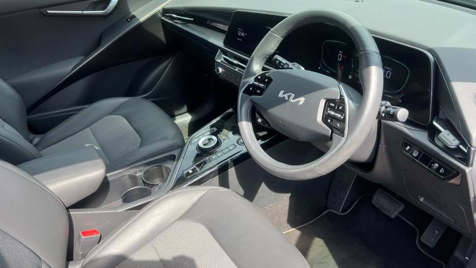 Kia Niro 1.6 GDi Hybrid 3 5dr DCT Hybrid Estate - Image 11