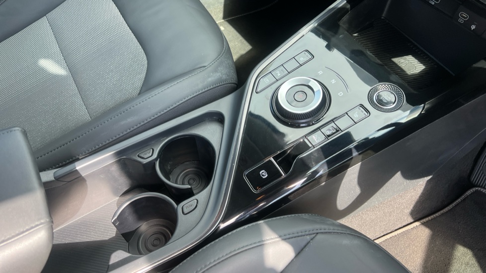Kia Niro 1.6 GDi Hybrid 3 5dr DCT Hybrid Estate - Image 14