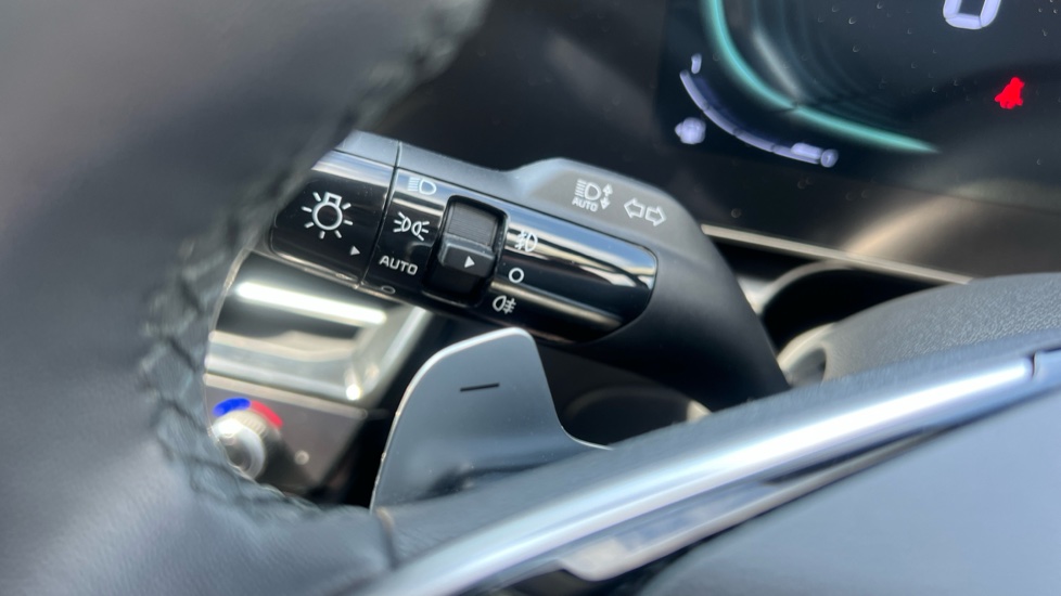 Kia Niro 1.6 GDi Hybrid 3 5dr DCT Hybrid Estate - Image 24