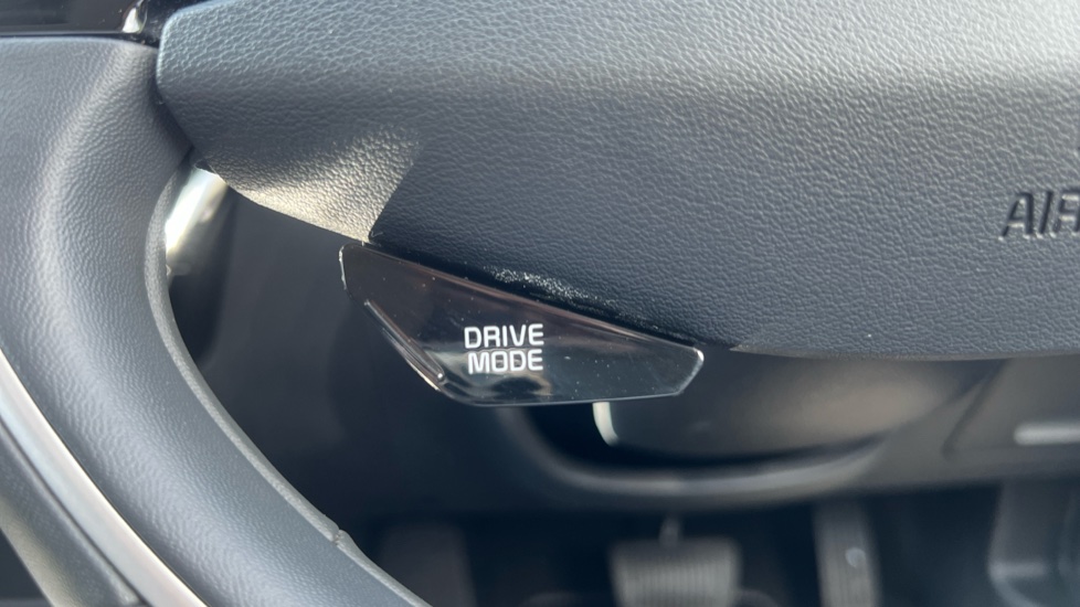 Kia Niro 1.6 GDi Hybrid 3 5dr DCT Hybrid Estate - Image 25