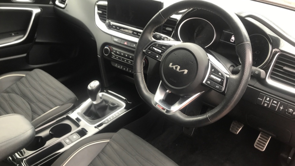 Kia Pro Ceed 1.5T GDi ISG GT-Line 5dr Petrol Estate - Image 11