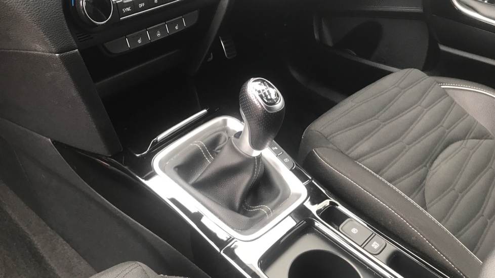 Kia Pro Ceed 1.5T GDi ISG GT-Line 5dr Petrol Estate - Image 13