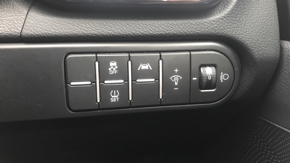Kia Pro Ceed 1.5T GDi ISG GT-Line 5dr Petrol Estate - Image 38