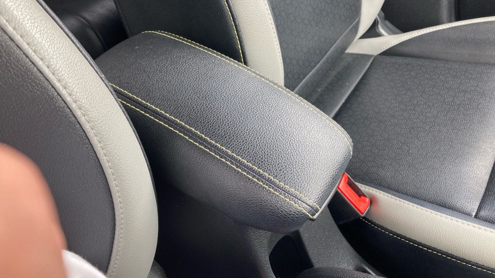 Kia Picanto 1.0 X-Line S 5dr Auto Petrol Hatchback - Image 42