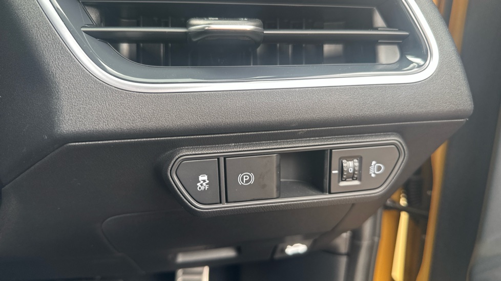Kia K4 1.0T-GDi 115 48V GT-Line 5dr DCT Petrol Hatchback - Image 25