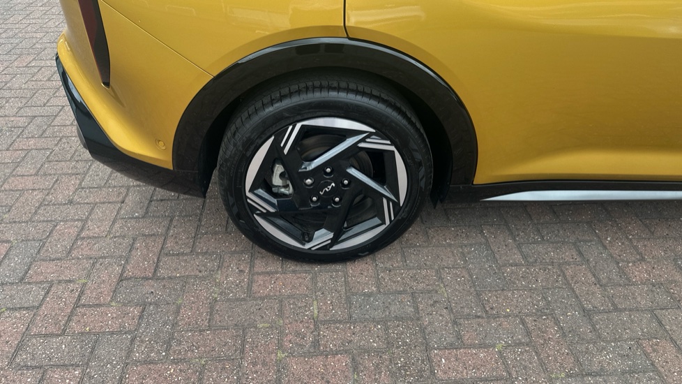 Kia K4 1.0T-GDi 115 48V GT-Line 5dr DCT Petrol Hatchback - Image 36