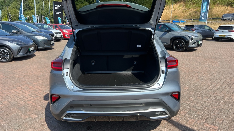 Kia Xceed 1.5T GDi ISG 138 3 5dr Petrol Hatchback - Image 4