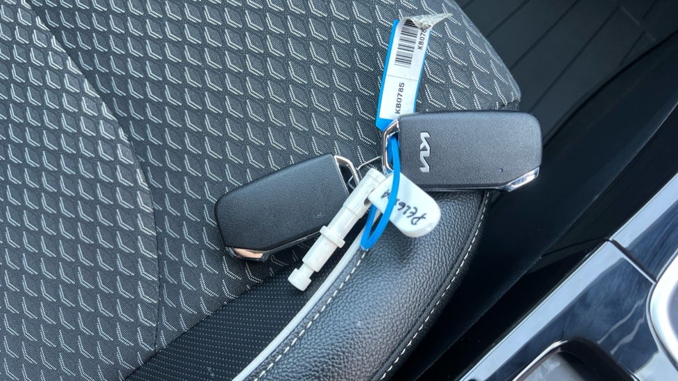 Kia Xceed 1.5T GDi ISG 138 3 5dr Petrol Hatchback - Image 20