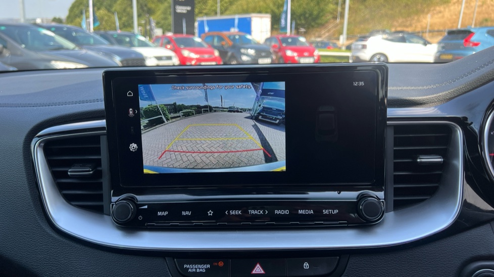 Kia Xceed 1.5T GDi ISG 138 3 5dr Petrol Hatchback - Image 31