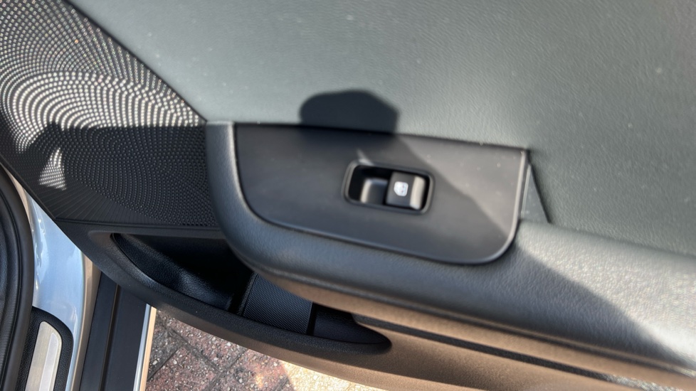 Kia Xceed 1.5T GDi ISG 138 3 5dr Petrol Hatchback - Image 39