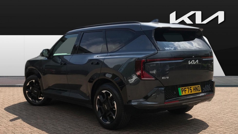 Kia EV5 160kW GT-Line S 81.4kWh 5dr Auto Electric Estate - Image 2