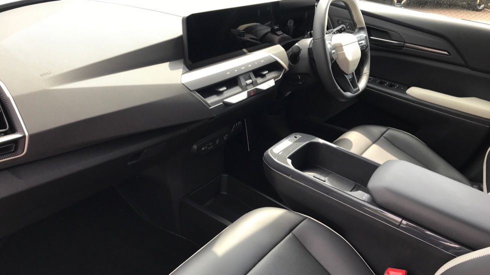 Kia EV5 160kW GT-Line S 81.4kWh 5dr Auto Electric Estate - Image 9