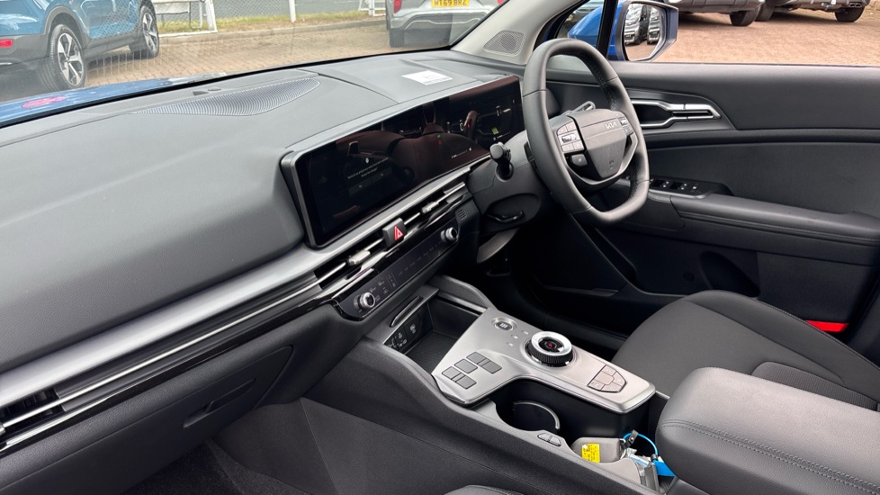 Kia Sportage 1.6T GDi HEV Pure 5dr Auto Hybrid Estate - Image 9