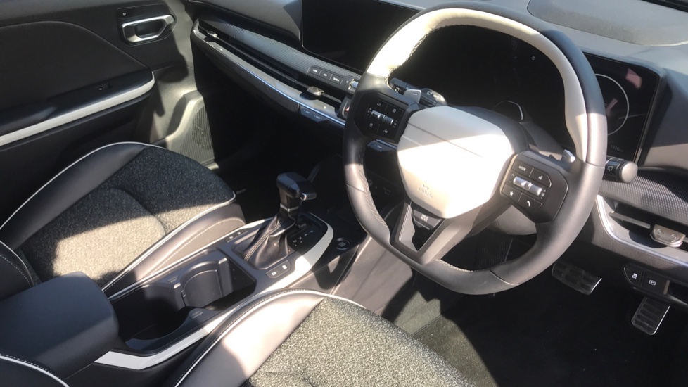 Kia K4 1.0T-GDi 115 48V GT-Line 5dr DCT Petrol Hatchback - Image 11
