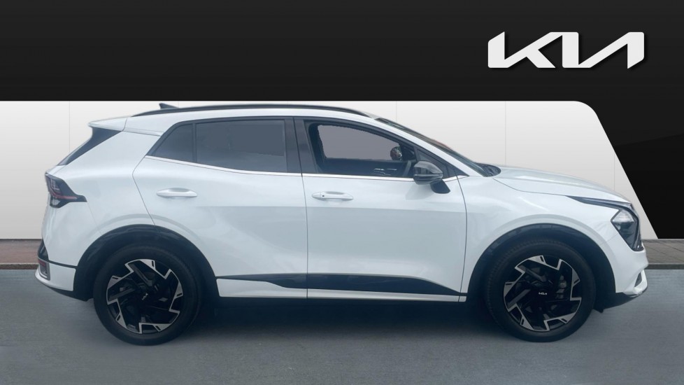 Kia Sportage 1.6T GDi 157 48V ISG GT-Line 5dr DCT Petrol Estate - Image 5