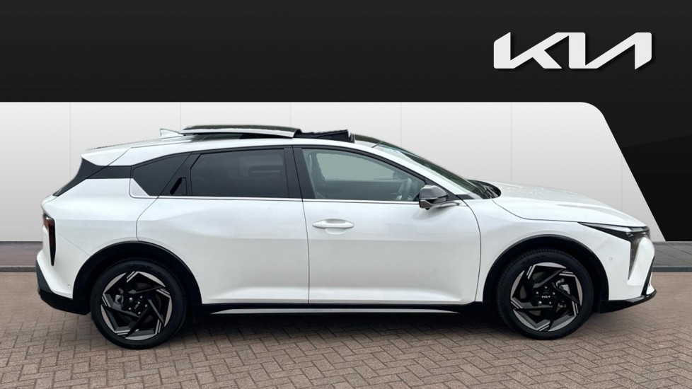 Kia K4 1.0T-GDi 115 48V GT-Line S 5dr DCT Petrol Hatchback - Image 5