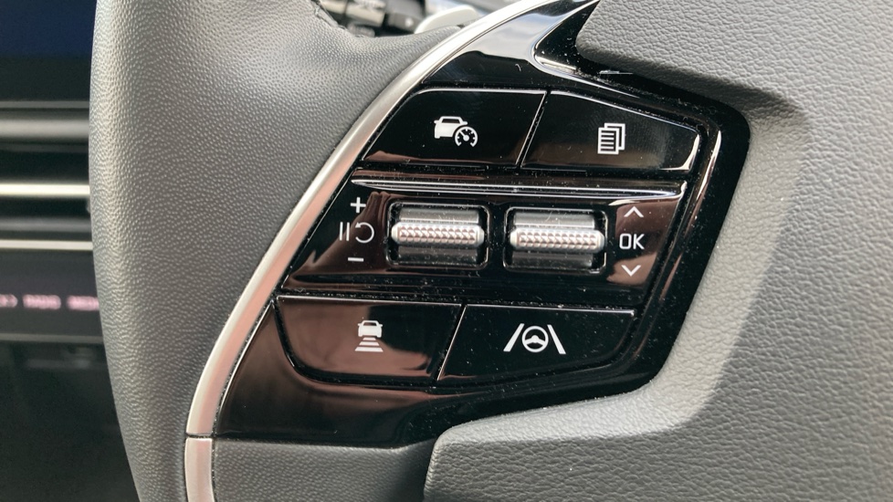 Kia Niro 150kW 3 65kWh 5dr Auto Electric Estate - Image 32