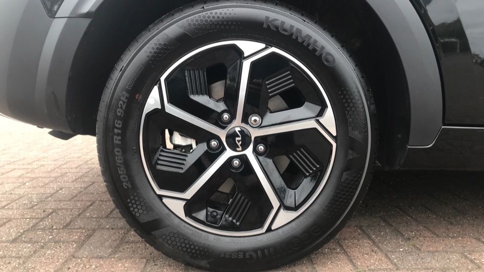 Kia Niro 1.6 GDi 136 Hybrid Pure 5dr DCT Hybrid Estate - Image 7