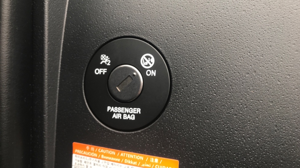 Kia Niro 1.6 GDi 136 Hybrid Pure 5dr DCT Hybrid Estate - Image 39