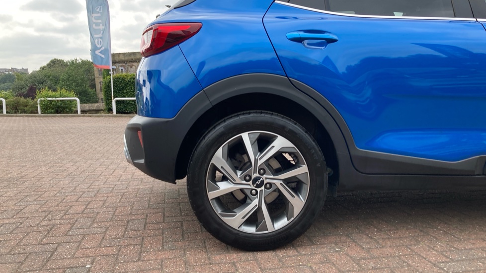 Kia Stonic 1.0T GDi 48V 98 GT-Line S 5dr DCT Petrol Estate - Image 7