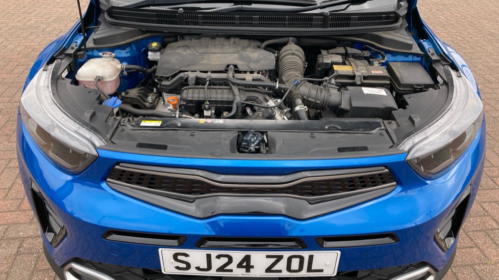 Kia Stonic 1.0T GDi 48V 98 GT-Line S 5dr DCT Petrol Estate - Image 8