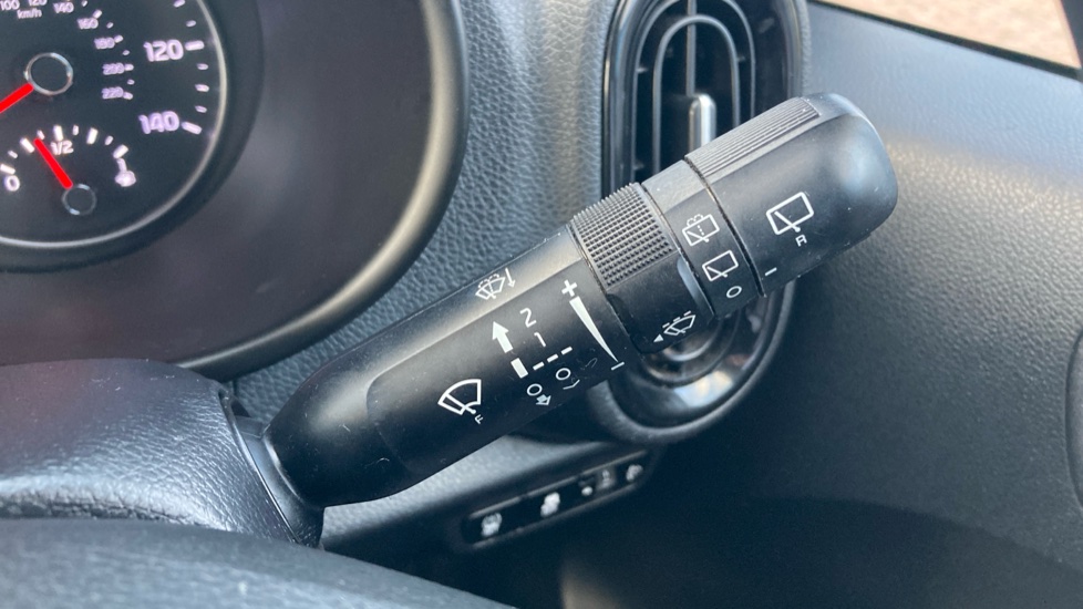 Kia Picanto 1.0 3 5dr [4 seats] Petrol Hatchback - Image 33
