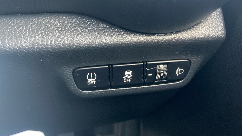 Kia Picanto 1.0 3 5dr [4 seats] Petrol Hatchback - Image 35