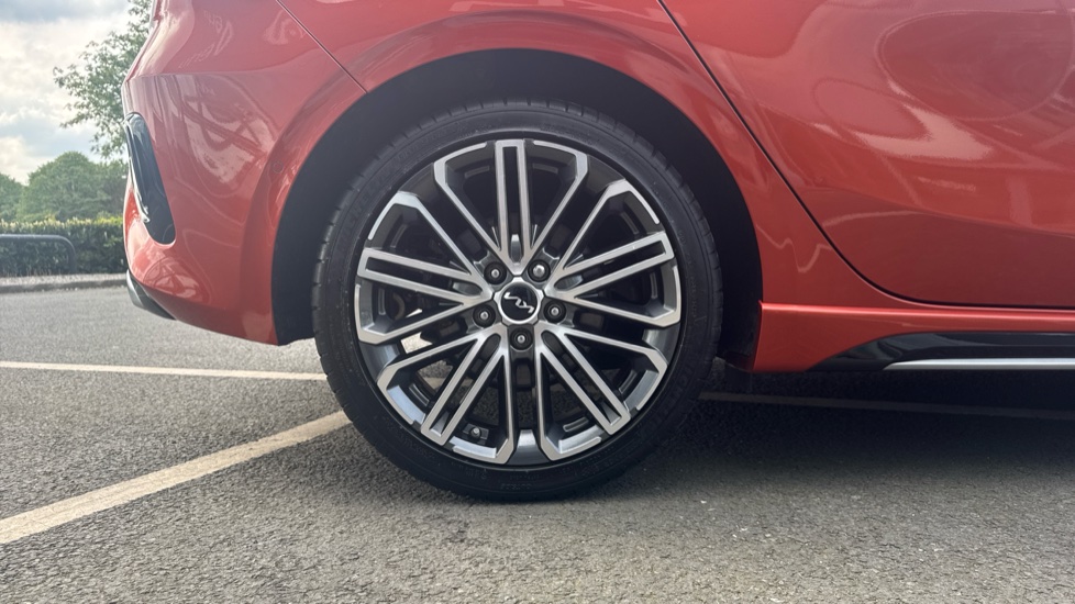 Kia Ceed 1.5T GDi ISG GT-Line S 5dr Auto Petrol Hatchback - Image 7