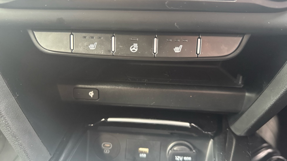 Kia Ceed 1.5T GDi ISG GT-Line S 5dr Auto Petrol Hatchback - Image 31