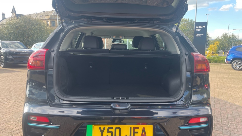 Kia E-Niro 150kW 4 64kWh 5dr Auto Electric Estate - Image 4