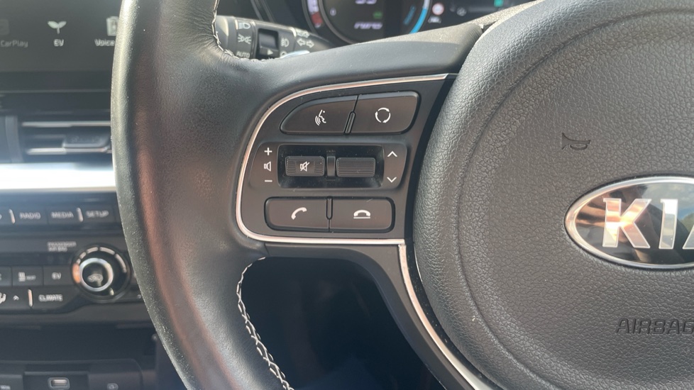 Kia E-Niro 150kW 4 64kWh 5dr Auto Electric Estate - Image 34