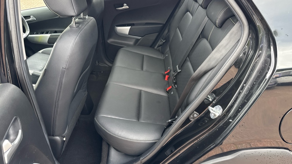 Kia Picanto 1.0 X-Line S 5dr Petrol Hatchback - Image 16