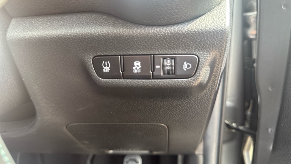 Kia Picanto 1.0 X-Line 5dr Petrol Hatchback - Image 22
