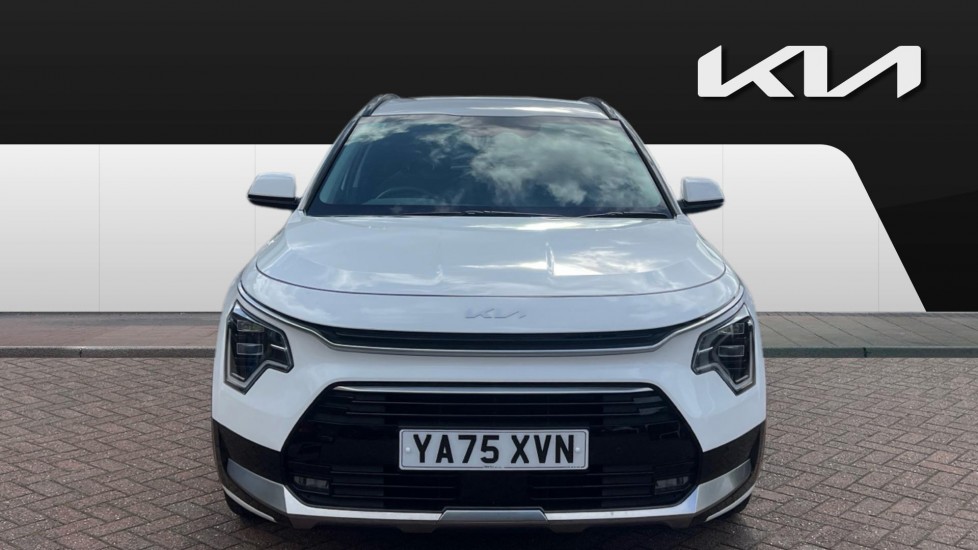 Kia Niro 1.6 GDi 127 Hybrid 3 5dr DCT Hybrid Estate - Image 3