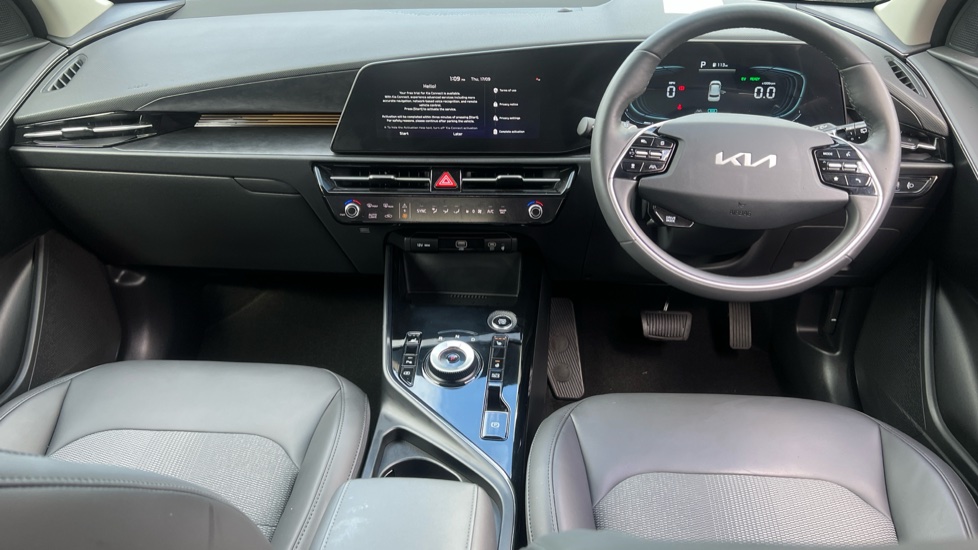 Kia Niro 1.6 GDi 127 Hybrid 3 5dr DCT Hybrid Estate - Image 10