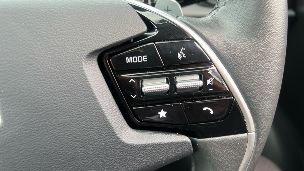 Kia Niro 1.6 GDi 127 Hybrid 3 5dr DCT Hybrid Estate - Image 22