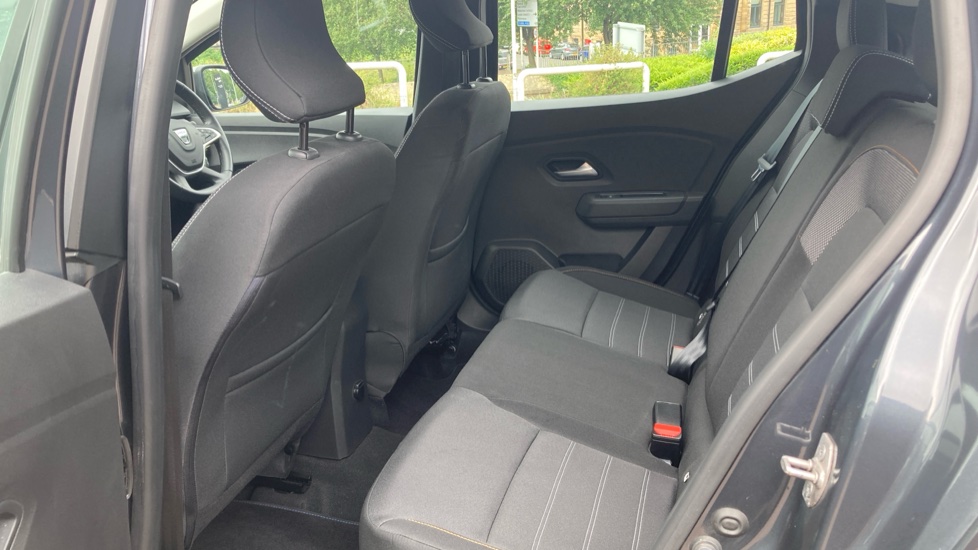 Dacia Sandero Stepway 1.0 TCe Prestige 5dr Petrol Hatchback - Image 16