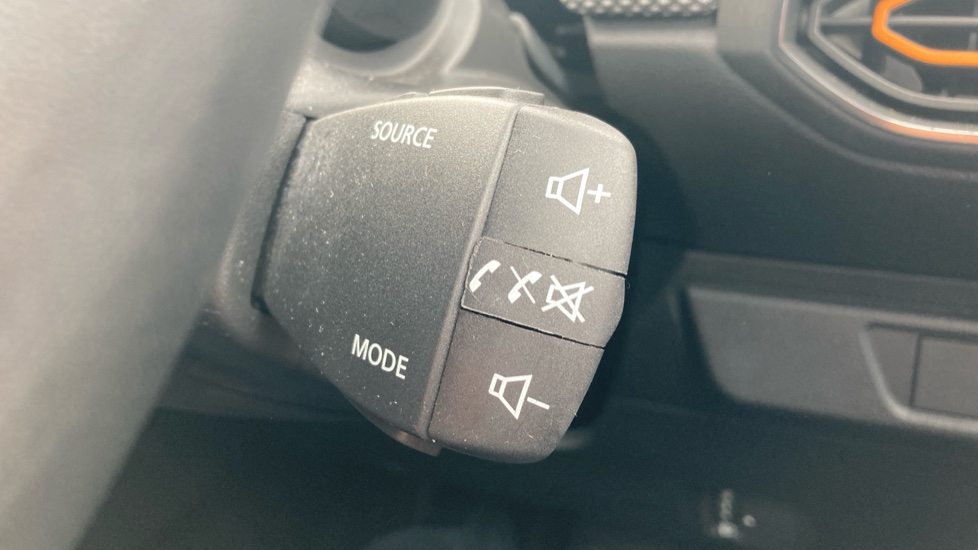 Dacia Sandero Stepway 1.0 TCe Prestige 5dr Petrol Hatchback - Image 21