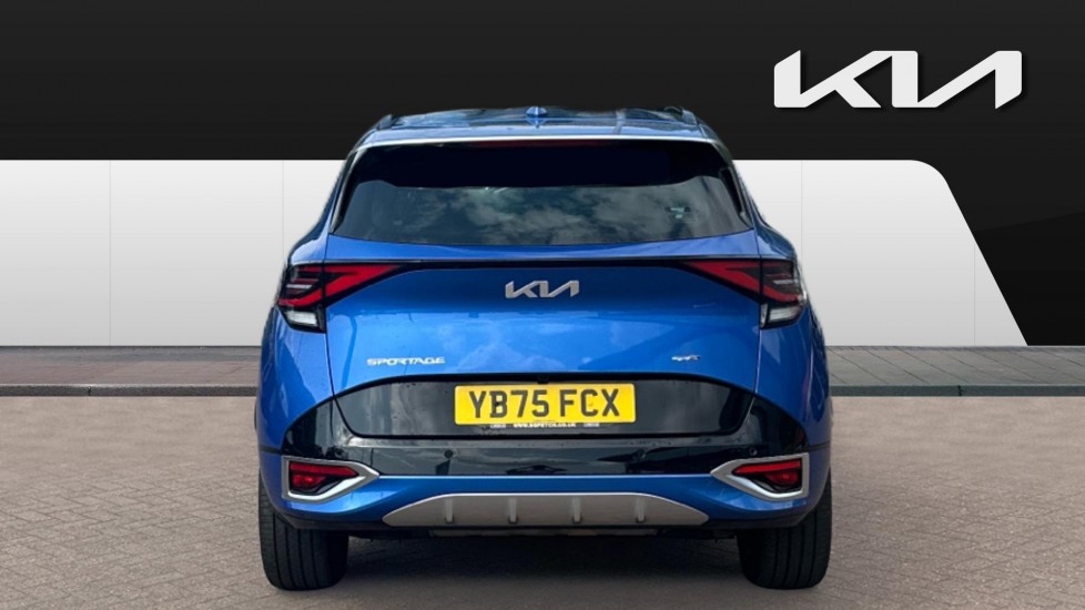 Kia Sportage 1.6T GDi 241 PHEV GT-Line 5dr Auto AWD Estate - Image 6