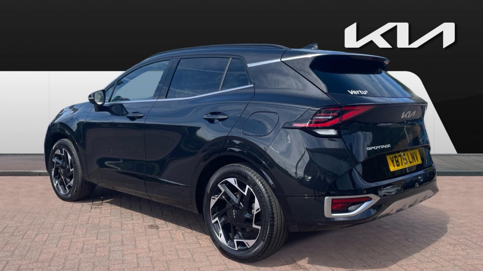 Kia Sportage 1.6T GDi 241 PHEV GT-Line 5dr Auto AWD Estate - Image 2