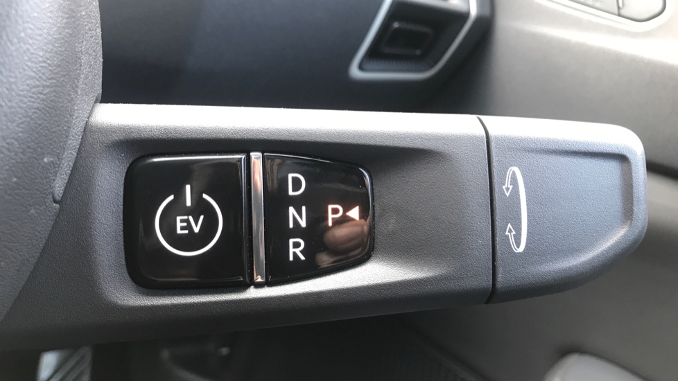 Kia EV5 160kW GT-Line S 81.4kWh 5dr Auto Electric Estate - Image 38