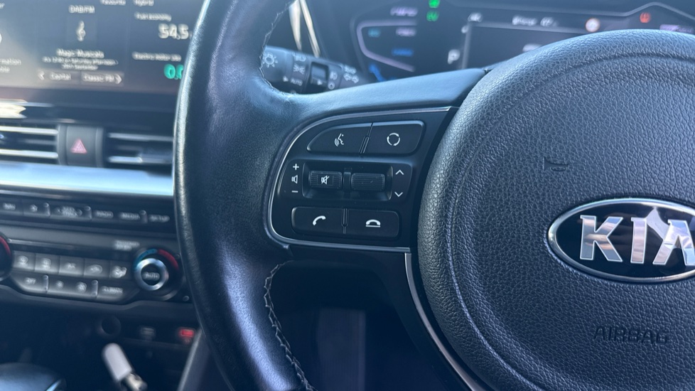 Kia Niro 1.6 GDi Hybrid 4 5dr DCT Hybrid Estate - Image 27