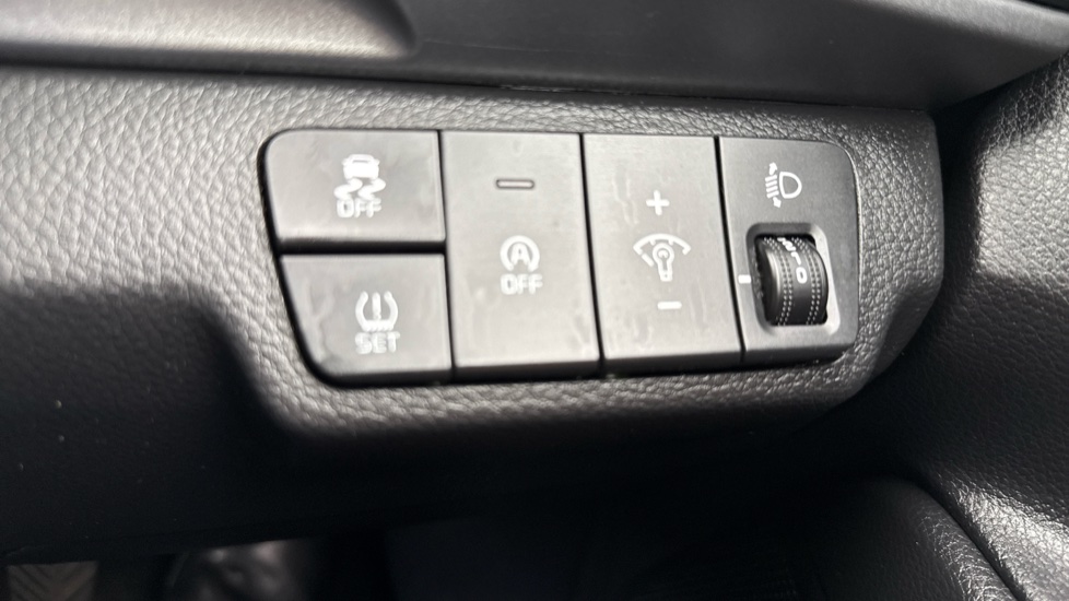 Kia Stonic 1.0T GDi 99 2 5dr Petrol Estate - Image 25