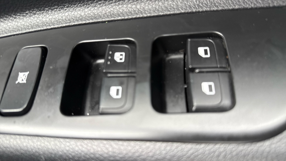 Kia Stonic 1.0T GDi 99 2 5dr Petrol Estate - Image 26