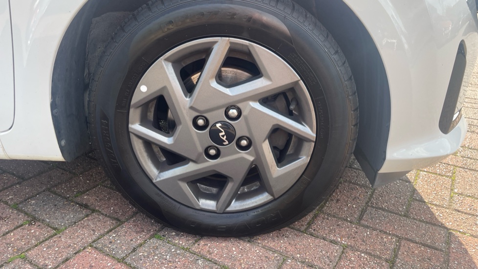 Kia Picanto 1.0 2 5dr Petrol Hatchback - Image 43