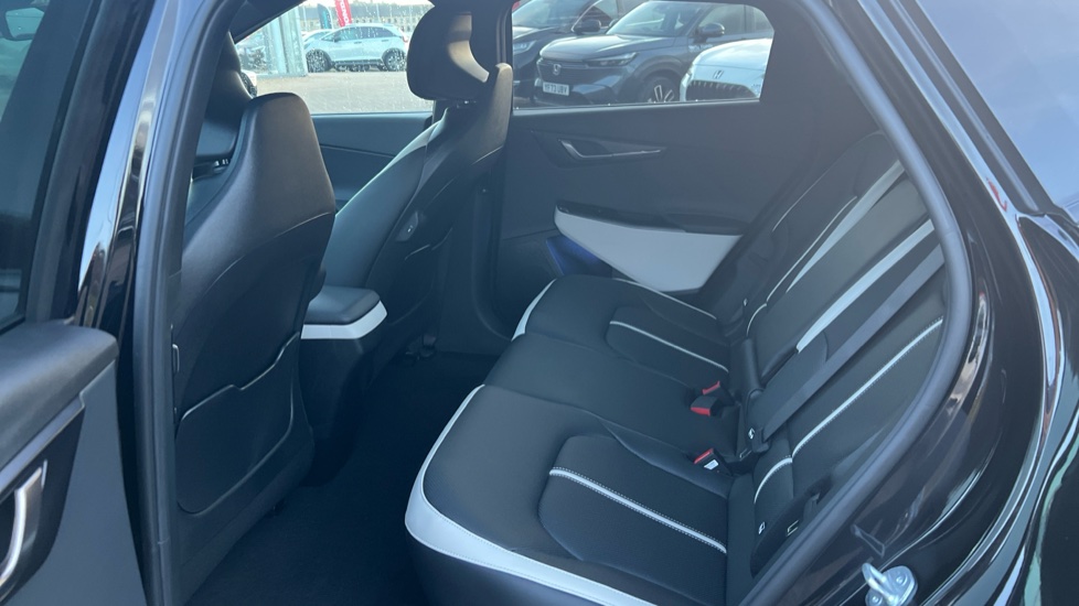 Kia EV6 168kW GT Line 84kWh 5dr Auto Electric Estate - Image 16